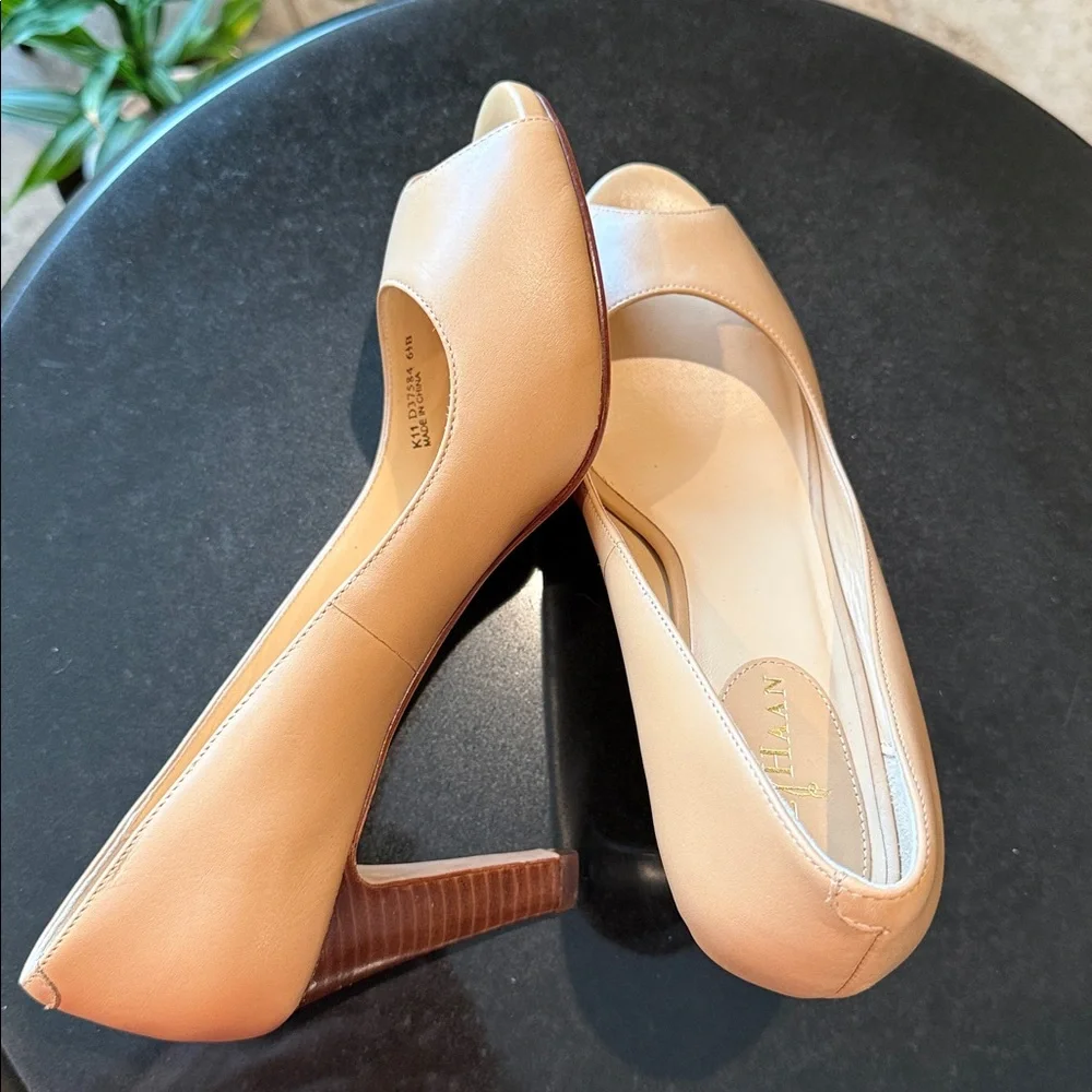 Cole Haan Peep Toe Pumps Nude Tan Leather High Heels Size 6.5B